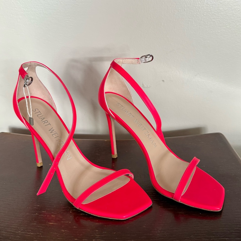⭐️ Stuart Weitzman Hot Pink Heels